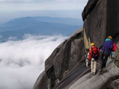 2 Days 1 Night Walk the Torq via Ferrata